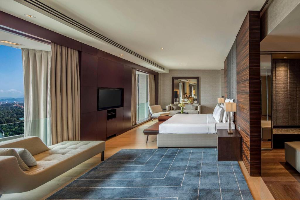 بنتهاوس بسرير كينج، Hilton Kuala Lumpur 4/9