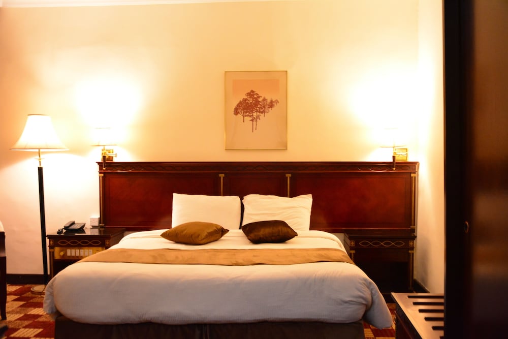 Rama Hotel 13/31