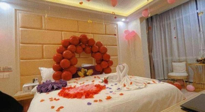 Shell Shanghai Baoshan District Songbin Road Subway Station Hotel 38/50