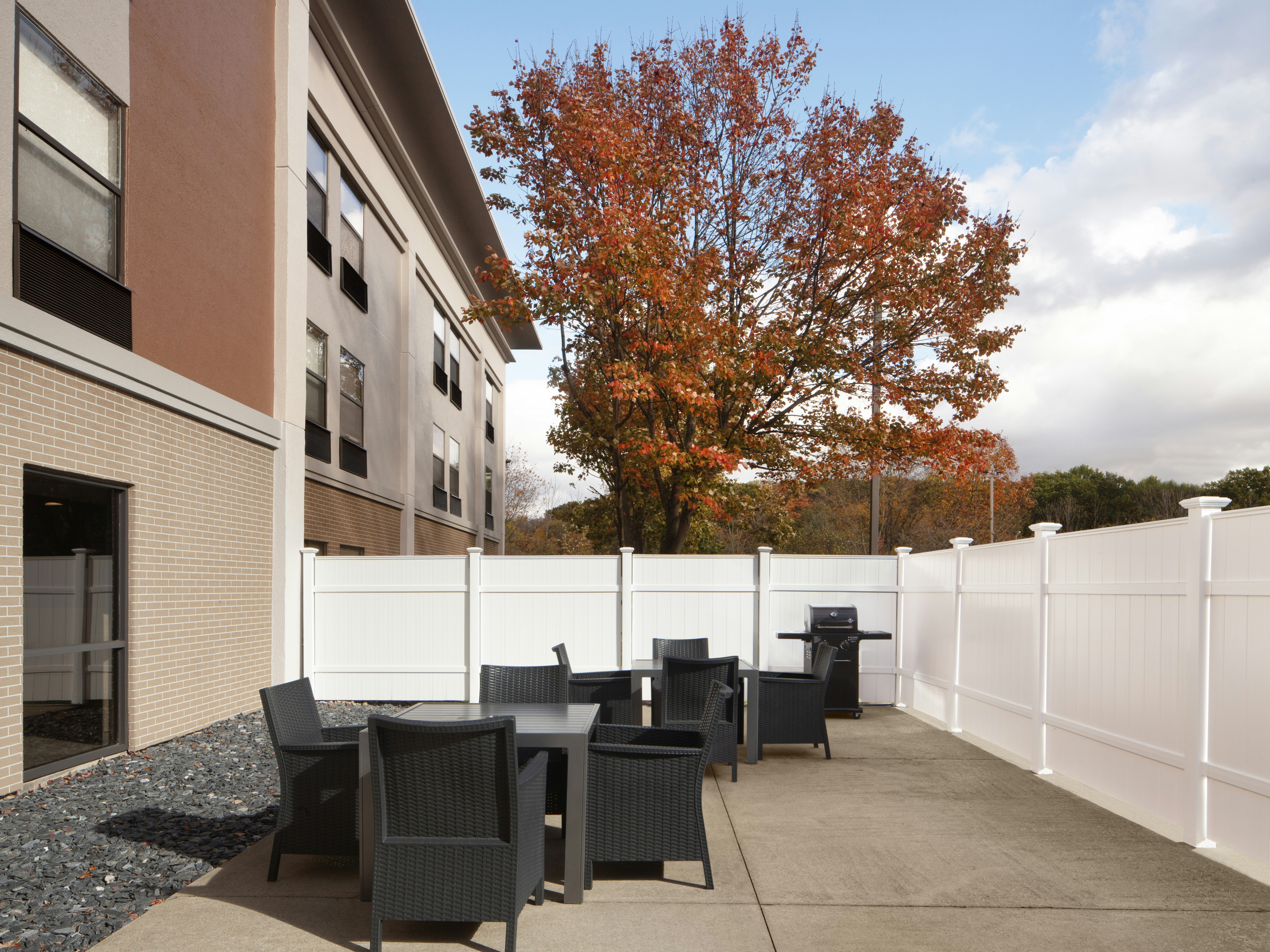 Hampton Inn Youngstown Boardman 5/33