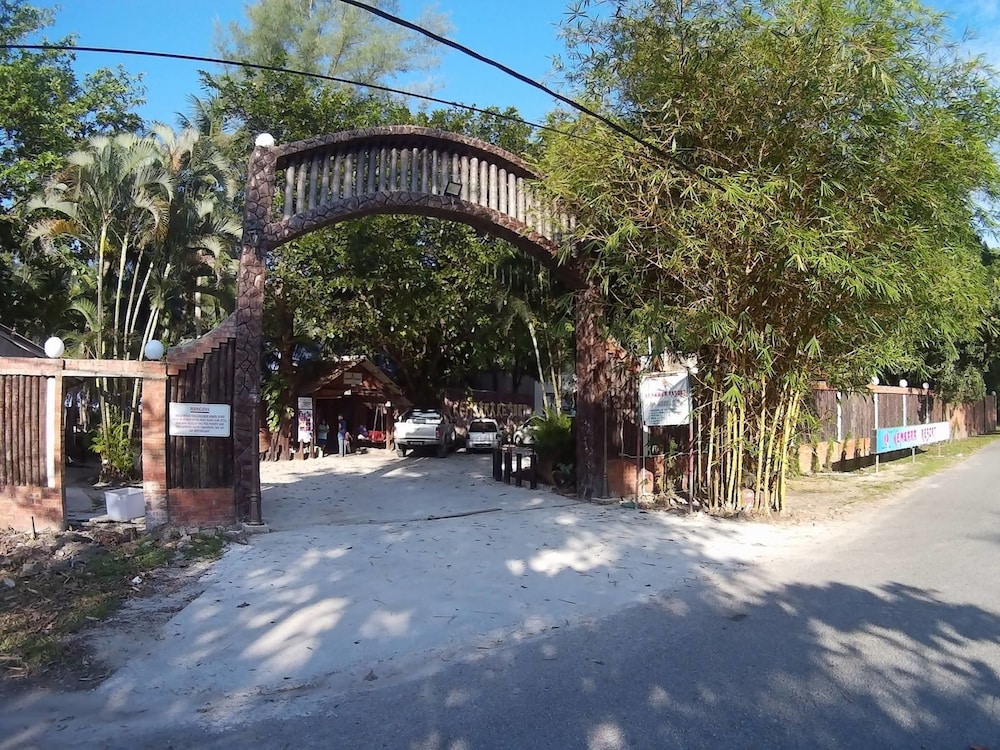 Kembara Resort 50/56