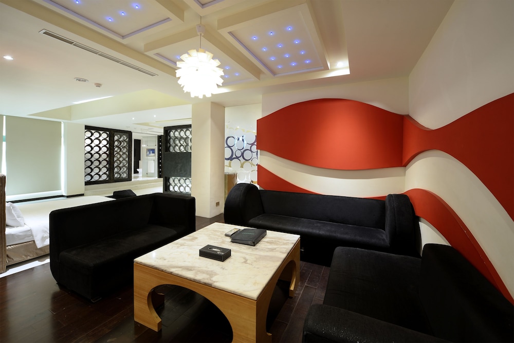 Ohya Boutique Motel-Xinying 47/56