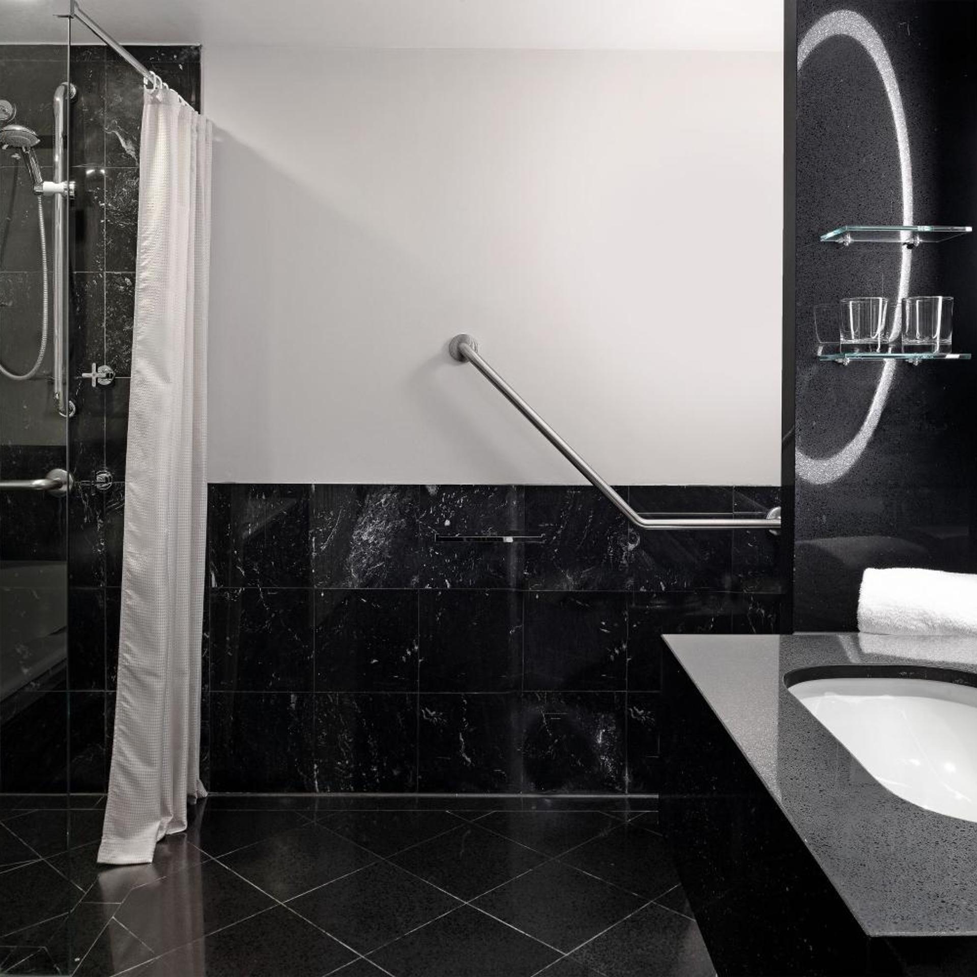 Room, Single Bed, City Side، Sheraton Grand Sydney Hyde Park Ex Sheraton On the Park 6/7
