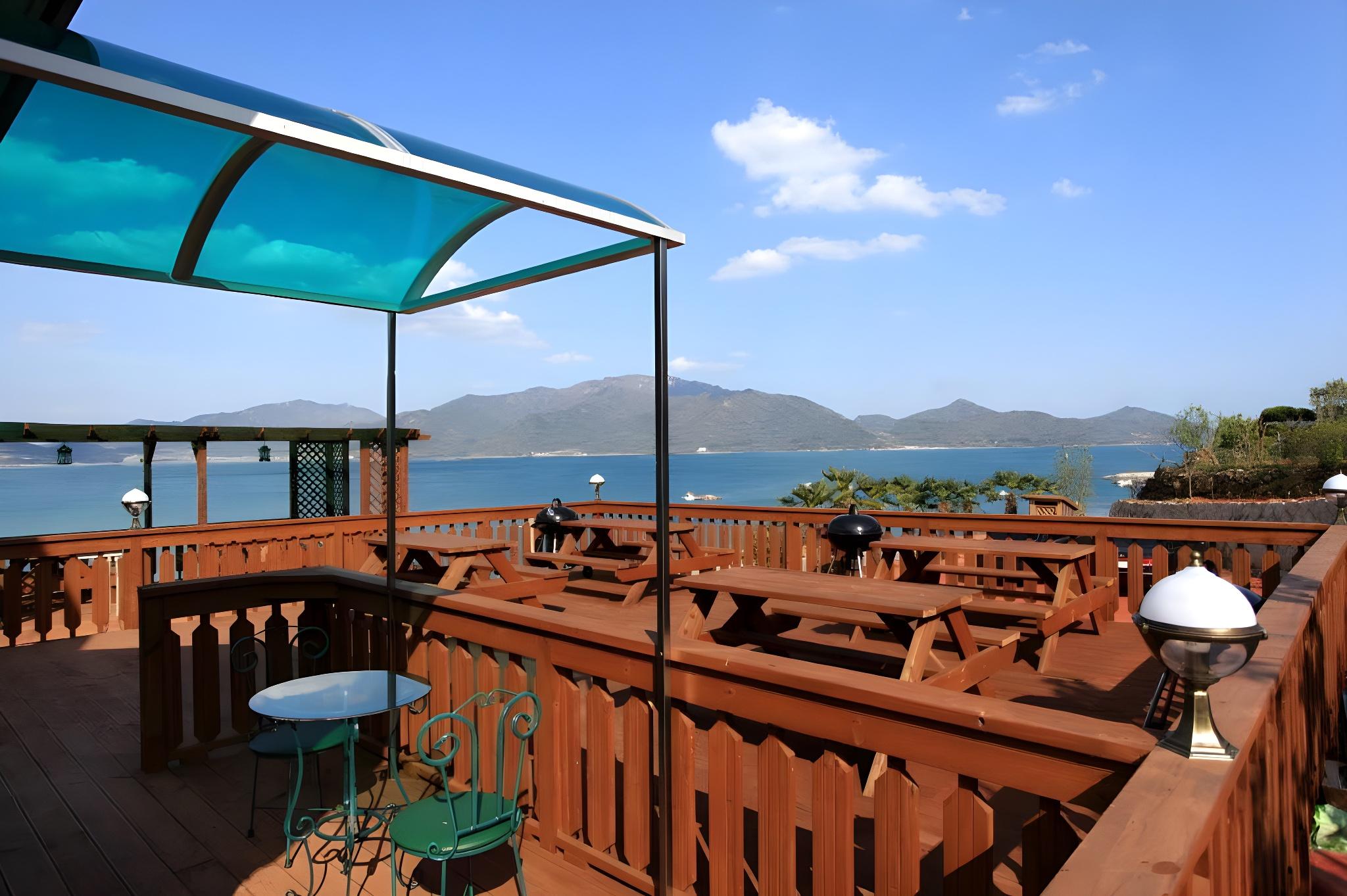 Namhae Rainbow Hill Pension 13/23