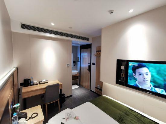 Room, Double Bed, No Window، GreenTree Inn Shanghai Yuyuan Garden Xiaonanmen Subway Station Express Hotel 2/2