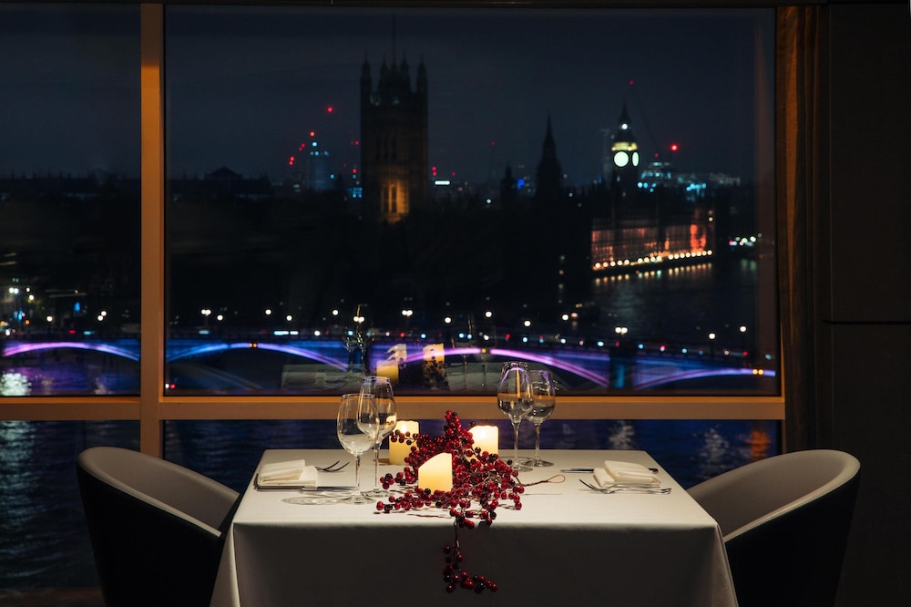 Park Plaza London Riverbank 59/75