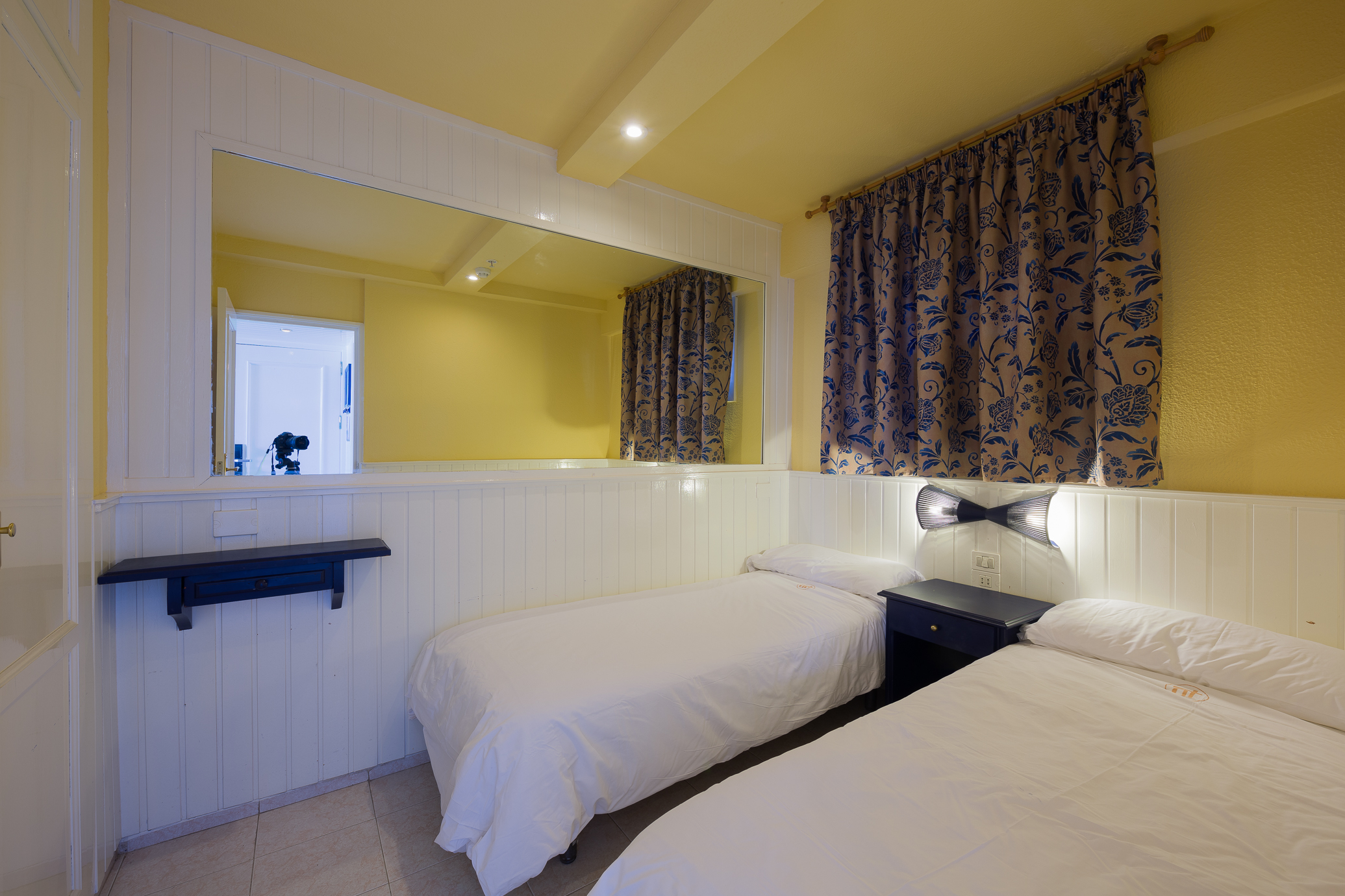 1 BEDROOM, APARTMENT, BALCONY