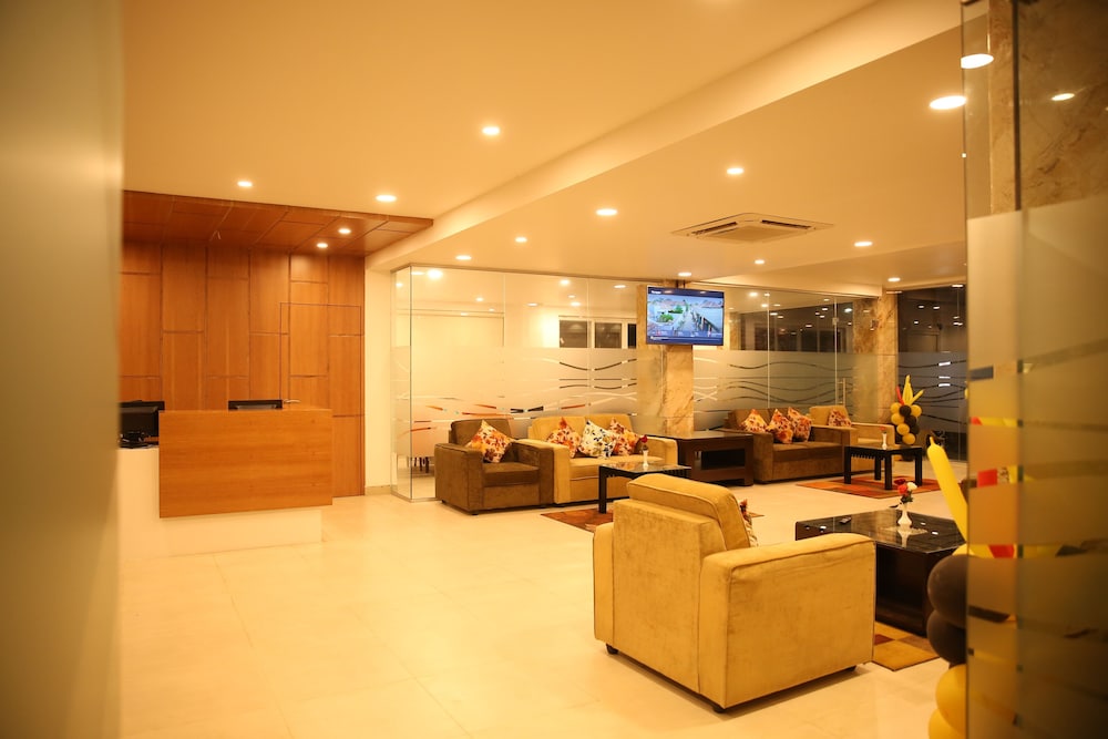 MG Iris Hotel 12/21