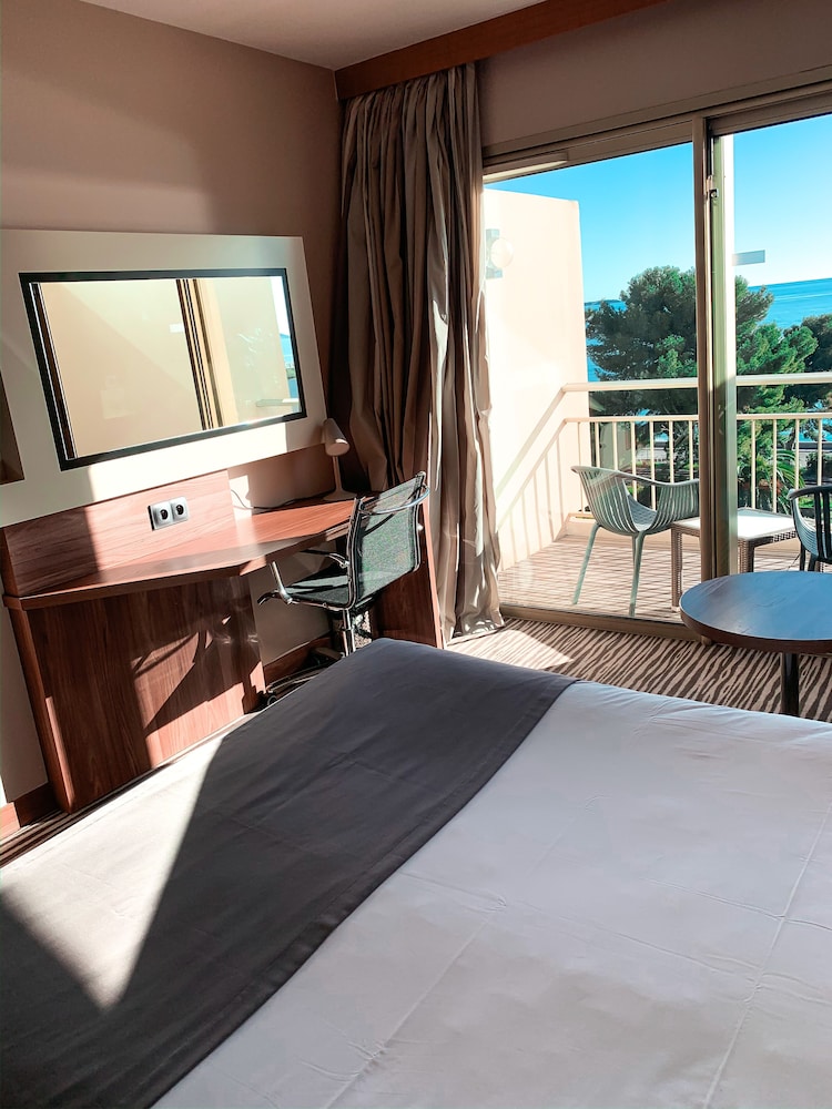 Luxotel Cannes 17/75