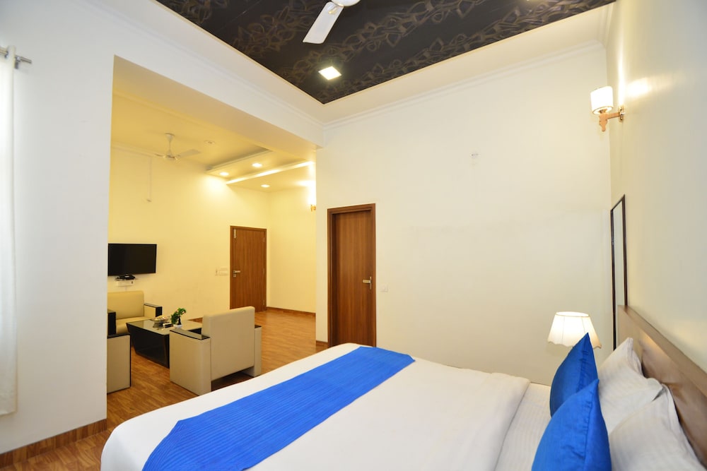 Hotel Sapphire World 14/37