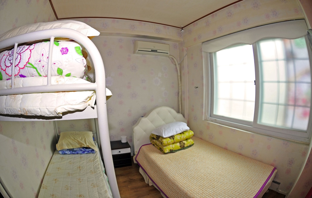 Hwaseong Guest House - Hostel 35/66