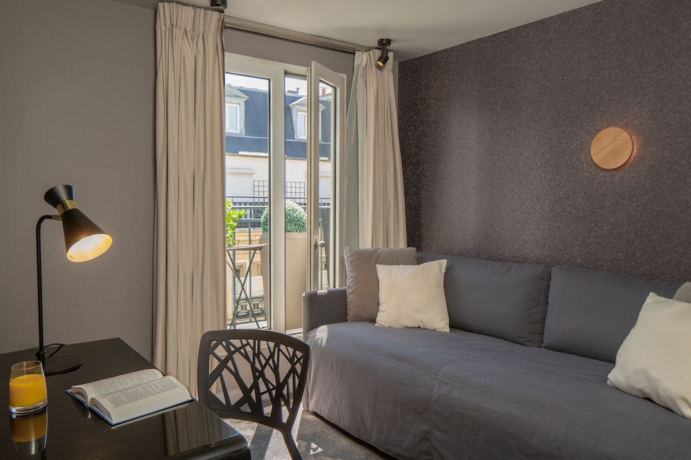 Hotel Opera Marigny 43/62