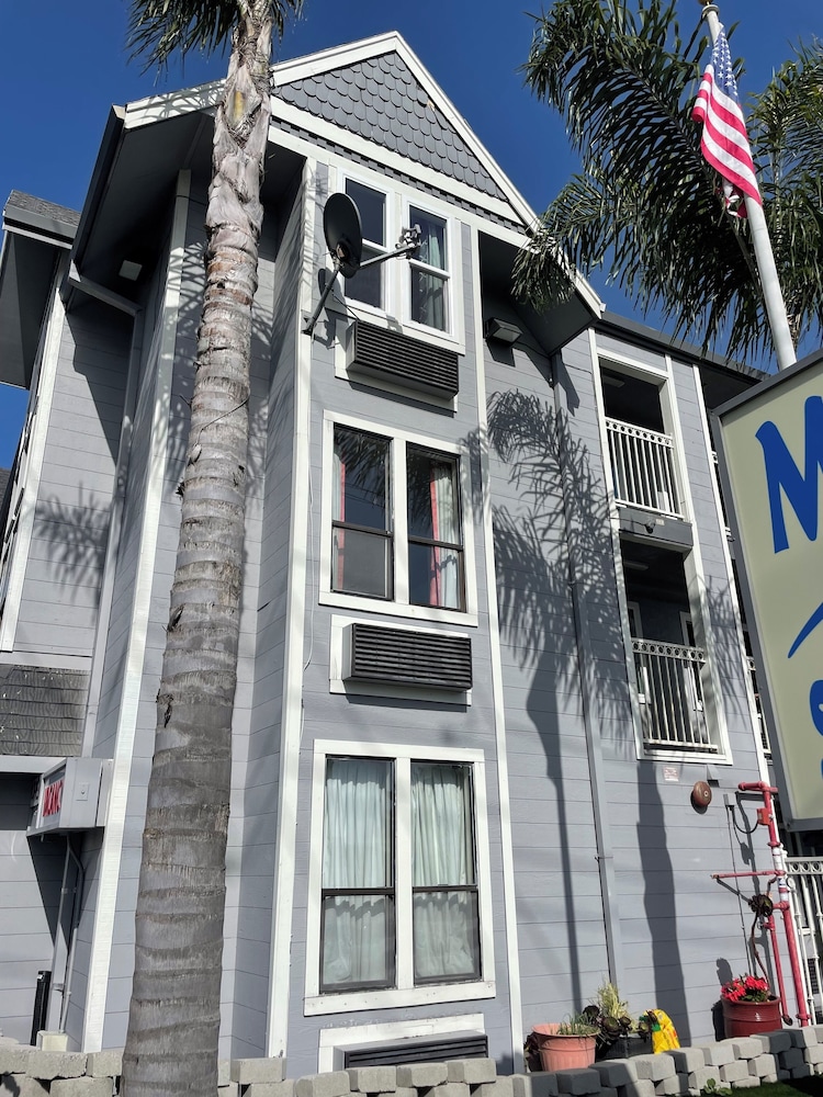 Motel Santa Cruz 2/53