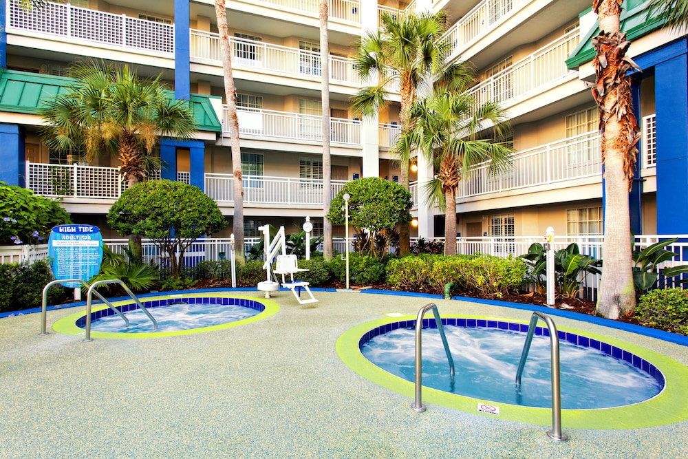 Holiday Inn Resort Orlando Suites - Waterpark 3/80