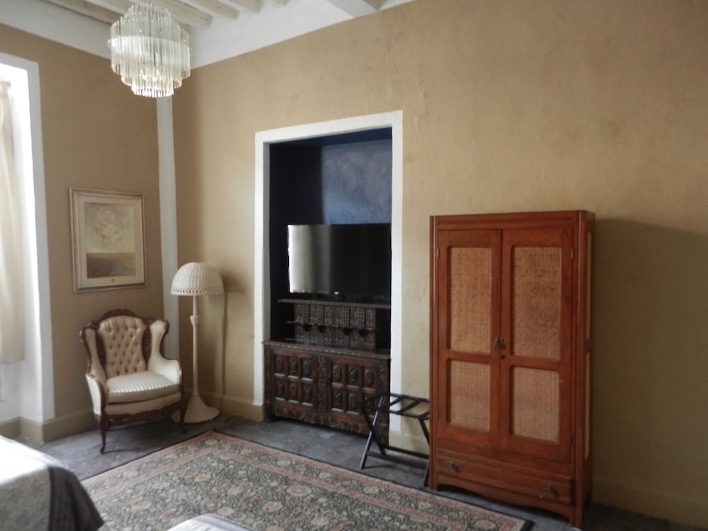 La Casa del Atrio 55/80