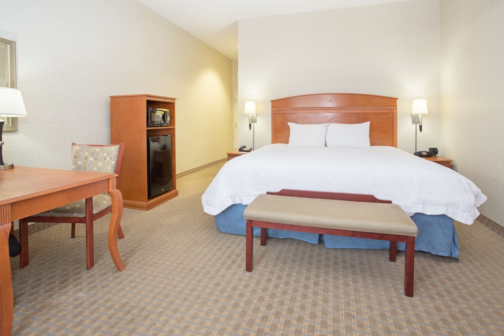 Hampton Inn Santa Rosa 11/31