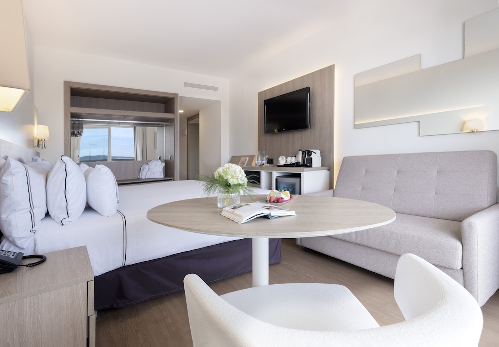Melia Sitges 50/71