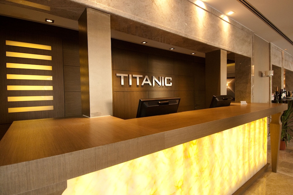 Lobby at Titanic Comfort Mitte, BERLIN
