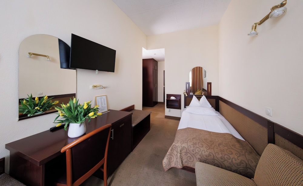 Hotel Continental 36/46