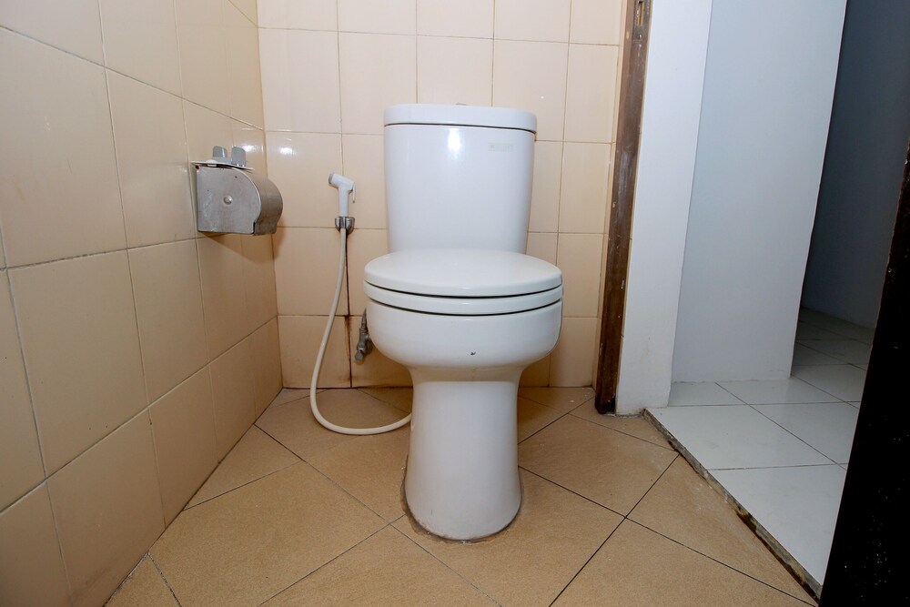 OYO 1678 Jati Exclusive Homestay 44/45