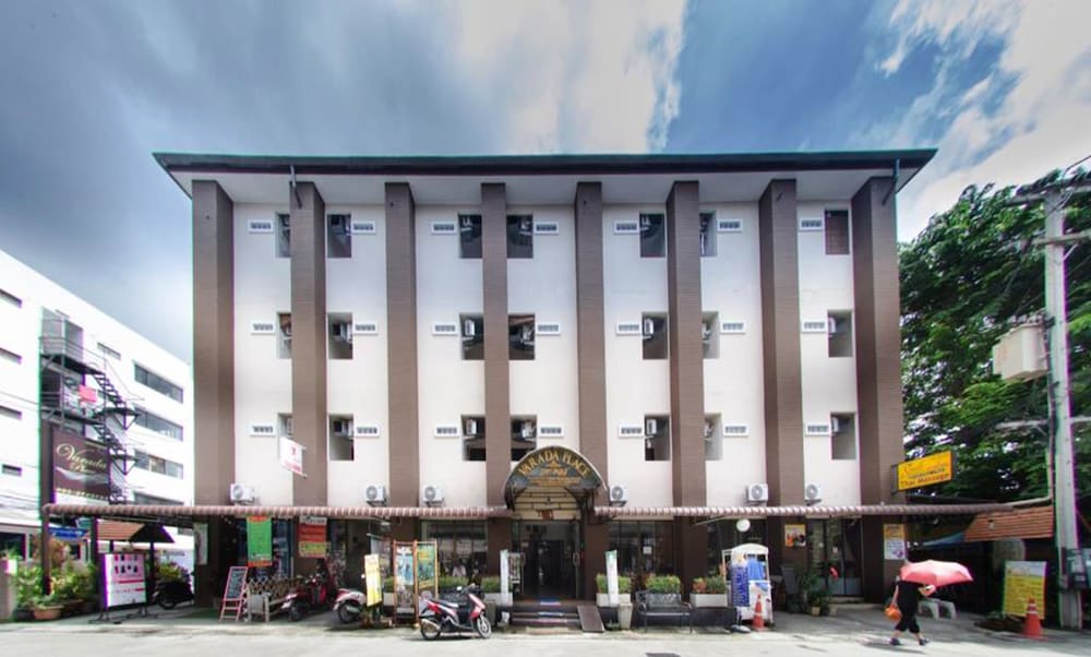 Varada Place 4/50