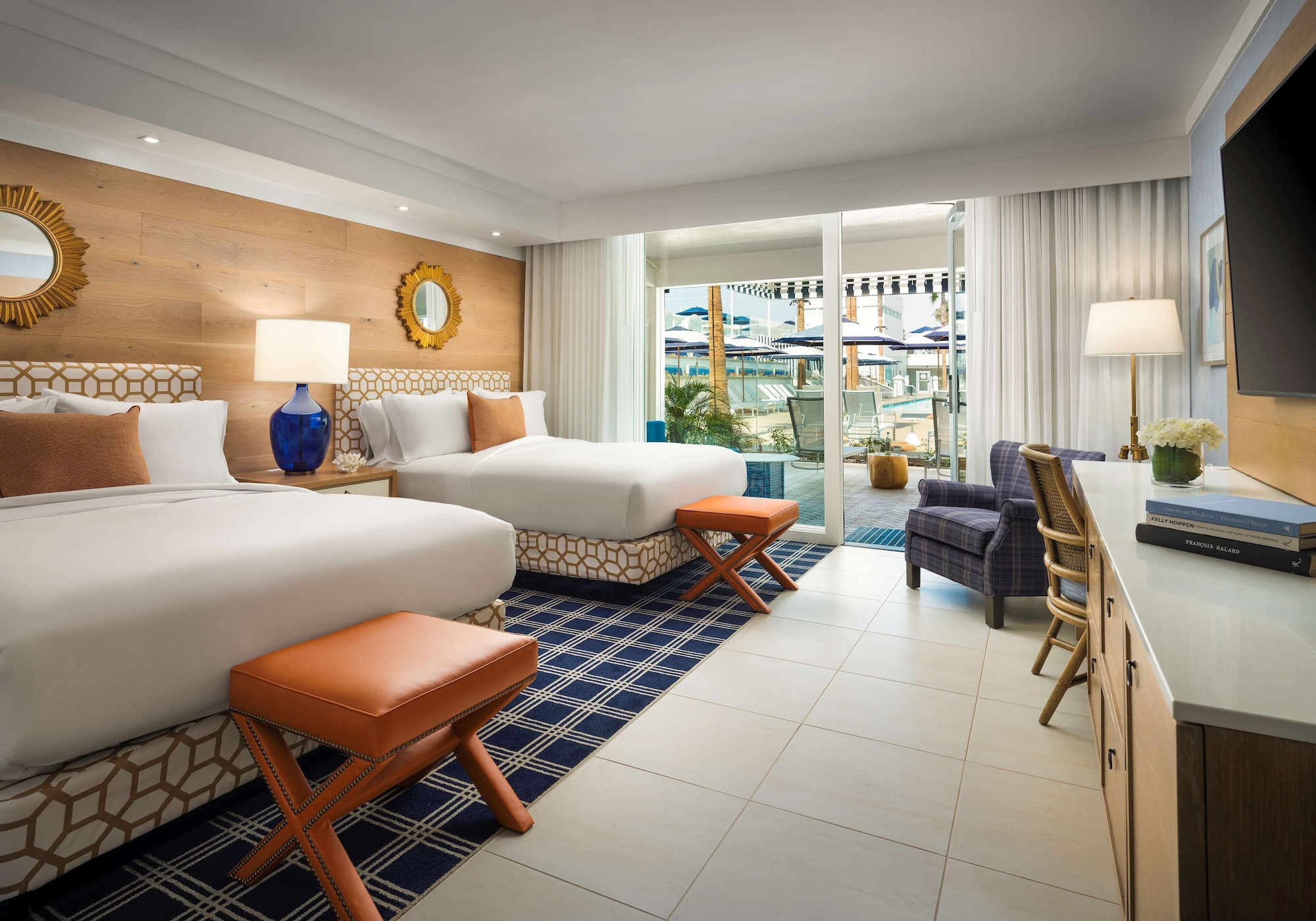 Cabana, 2 Queen Beds, Pool View, Accessible
