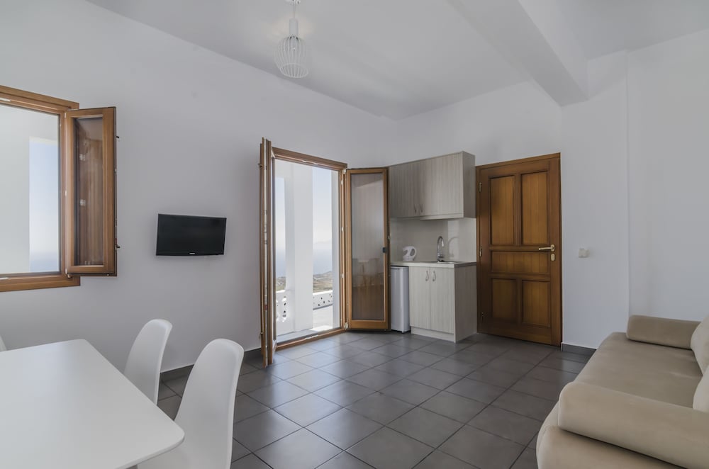 Belle Etoile Villas 57/75