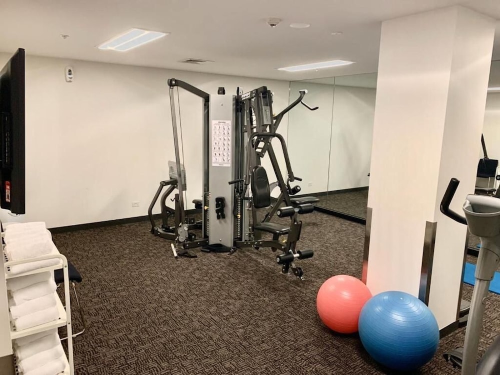 MainStay Suites Abbotsford 33/58