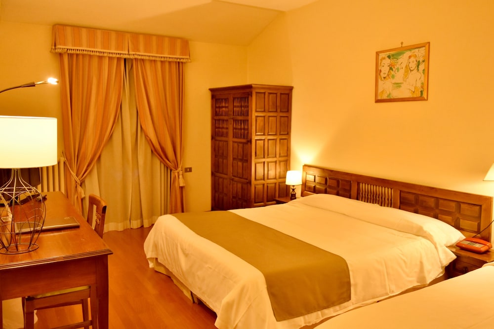 Bosone Palace 26/44