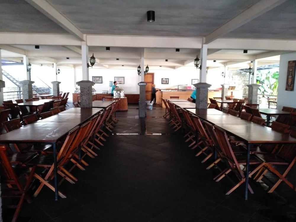 Hotel Augusta Lembang 15/20