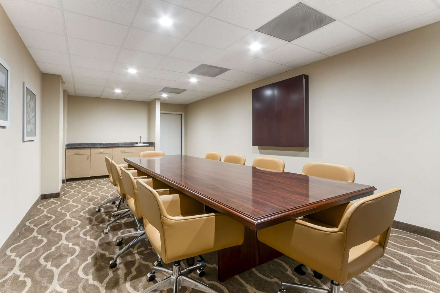 Comfort Suites At The University 9/14