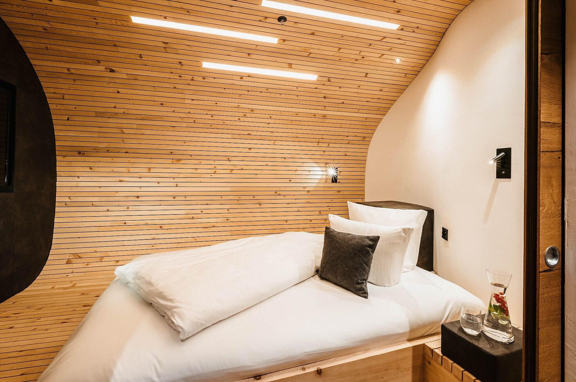 Spa, Suite, Sauna