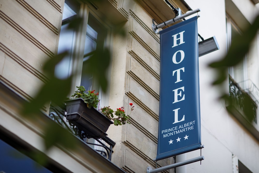 Hotel Prince Albert Montmartre 7/69