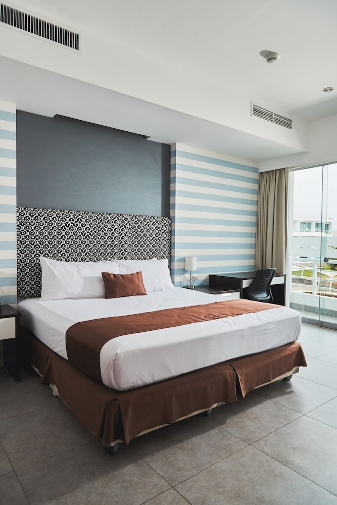 Vpx Hotel 13/50