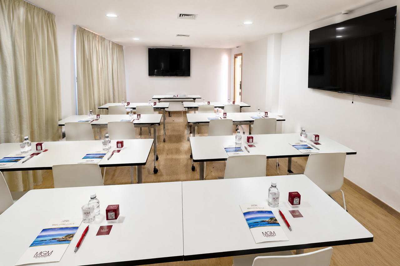Grand Muthu Golf Plaza Hotel and Spa 4/4