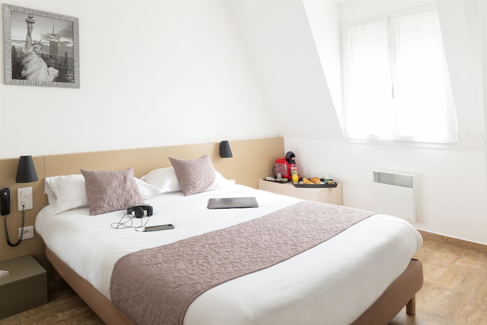 Hotel Le Saint Germain 9/33
