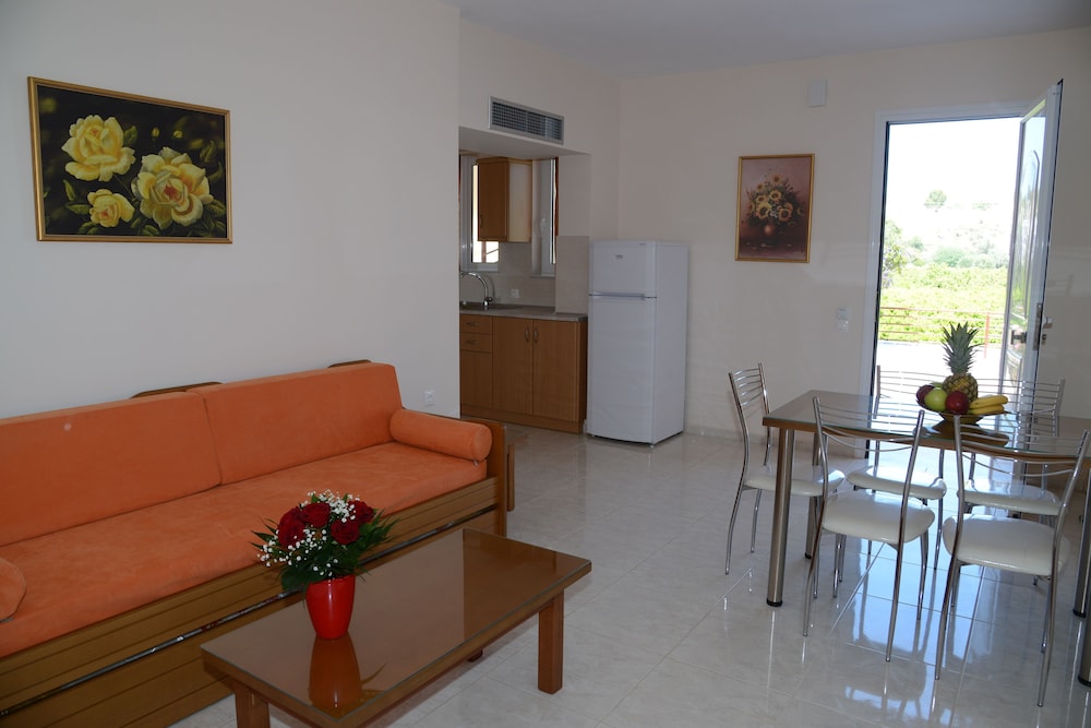 Marias Filoxenia Suites 30/50