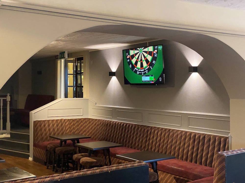 Smithton Hotel 50/70