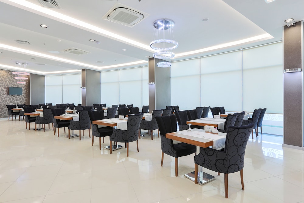 Ramada Hotel & Suites by Wyndham Edirne 29/41