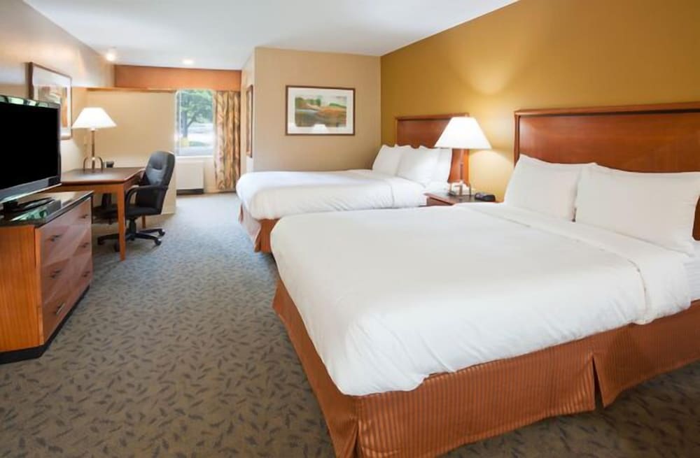 ROOM, 2 QUEEN BEDS, ACCESSIBLE