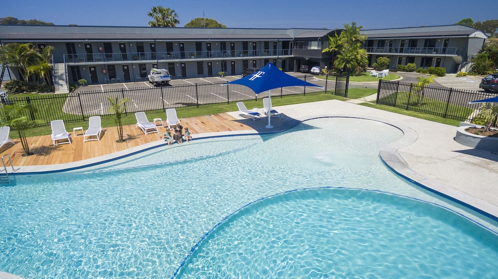 HOTEL FORSTER(FORMERLY LAKESWAY MOTOR INN) 54/65