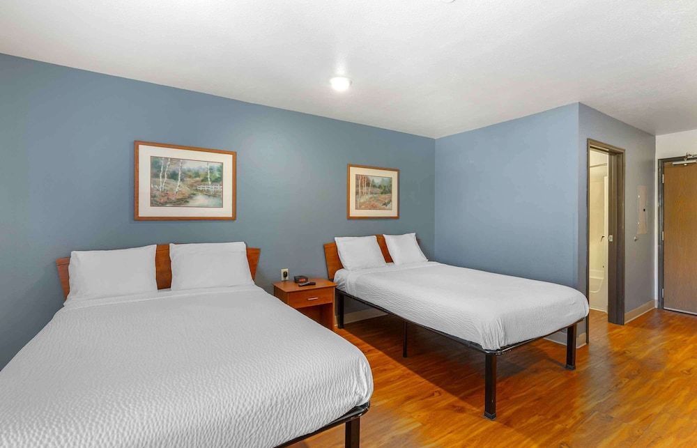 Extended Stay America Select Suites Akron South 16/51