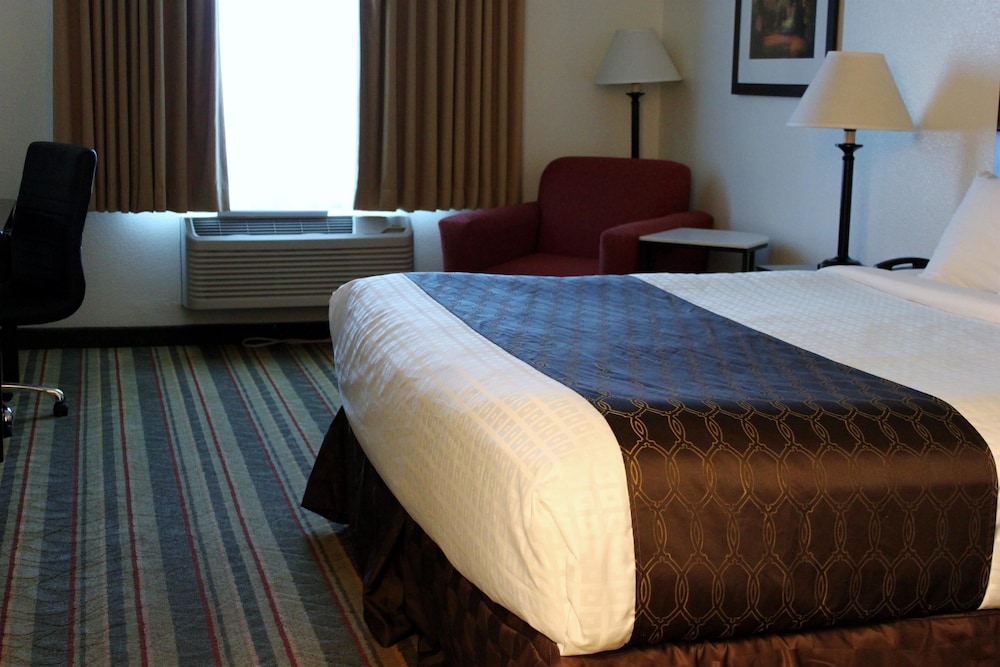 Best Western Visalia Hotel 14/55