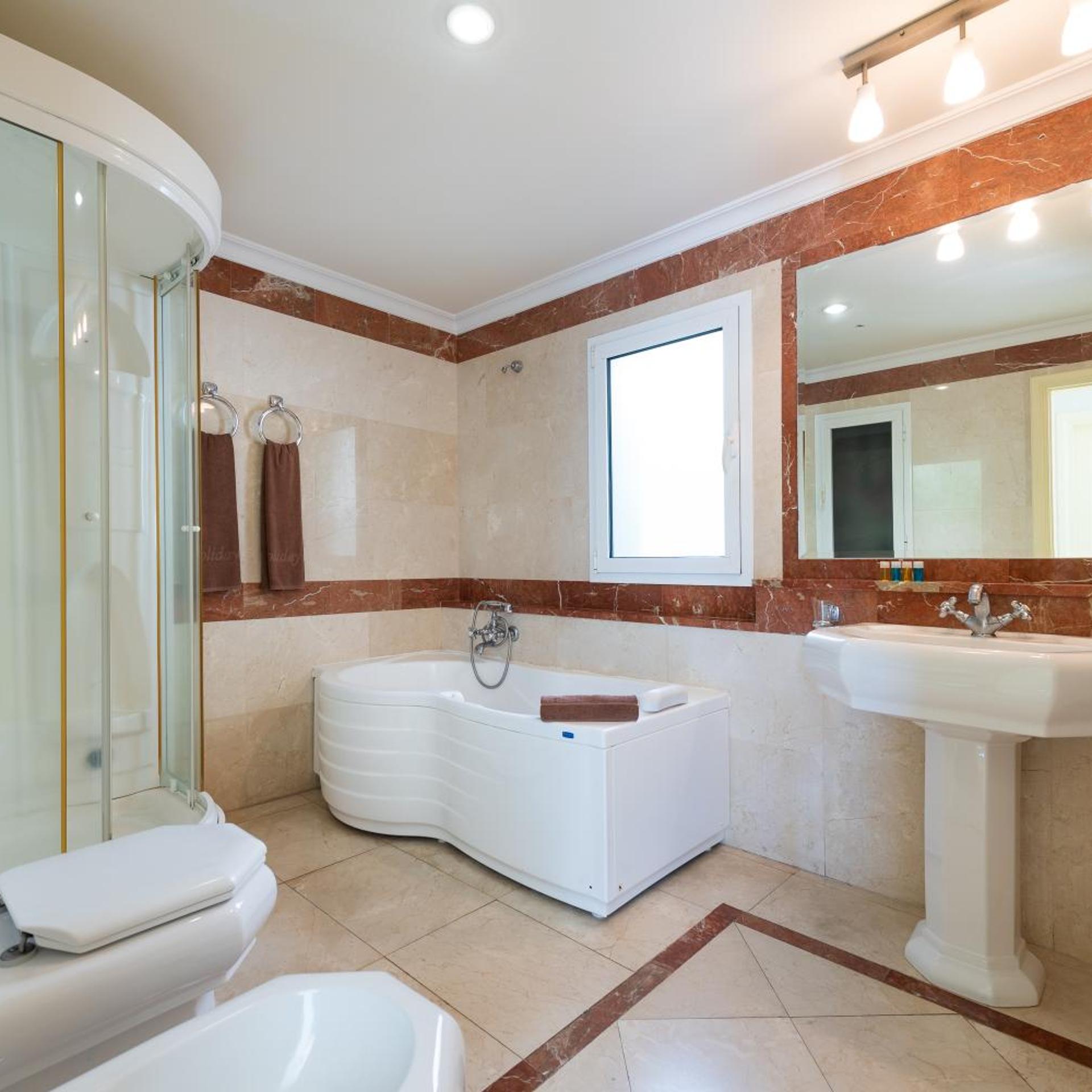 2 Bedrooms, Penthouse, Apartment، Holiday Club Playa Amadores 8/10