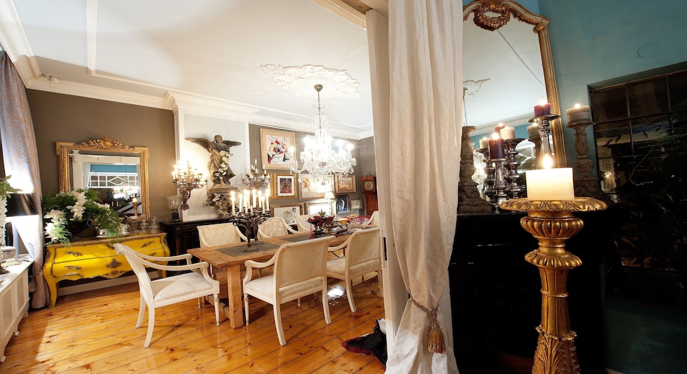 Breitner House 21/37