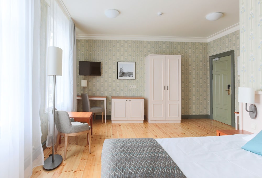 Fosshotel Eastfjords 7/50