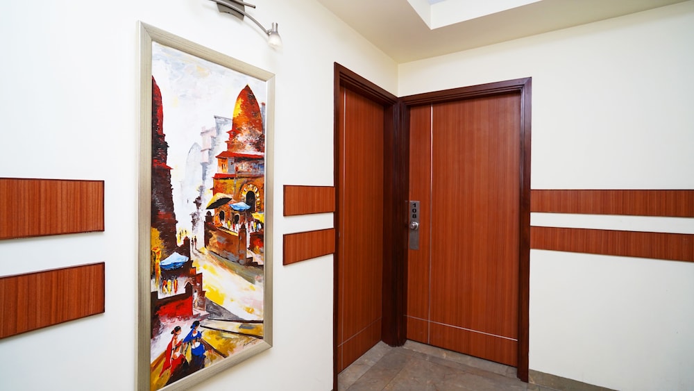Pooja Palace 47/56
