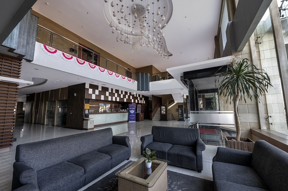 Kristal Hotel Kupang 27/40