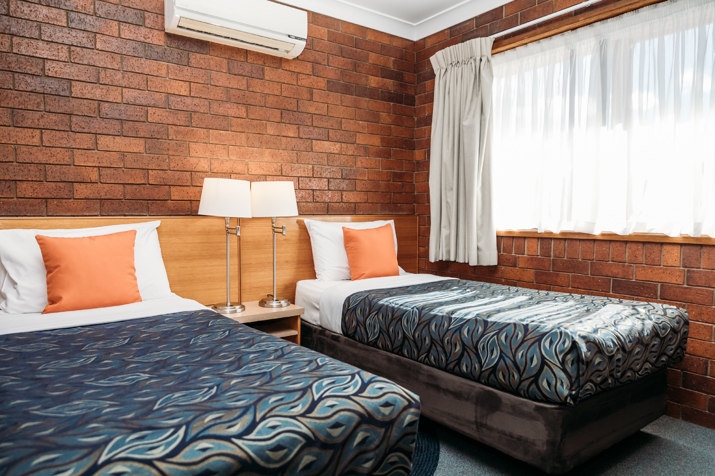 Country Pathfinder Motor Inn 13/47