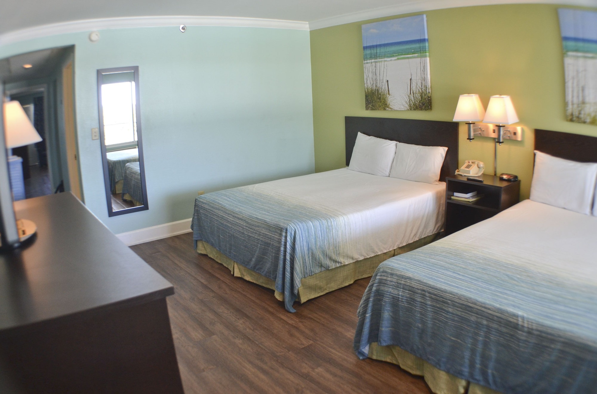 Dune, Suite, 2 Queen Beds, Beach View, Sofa